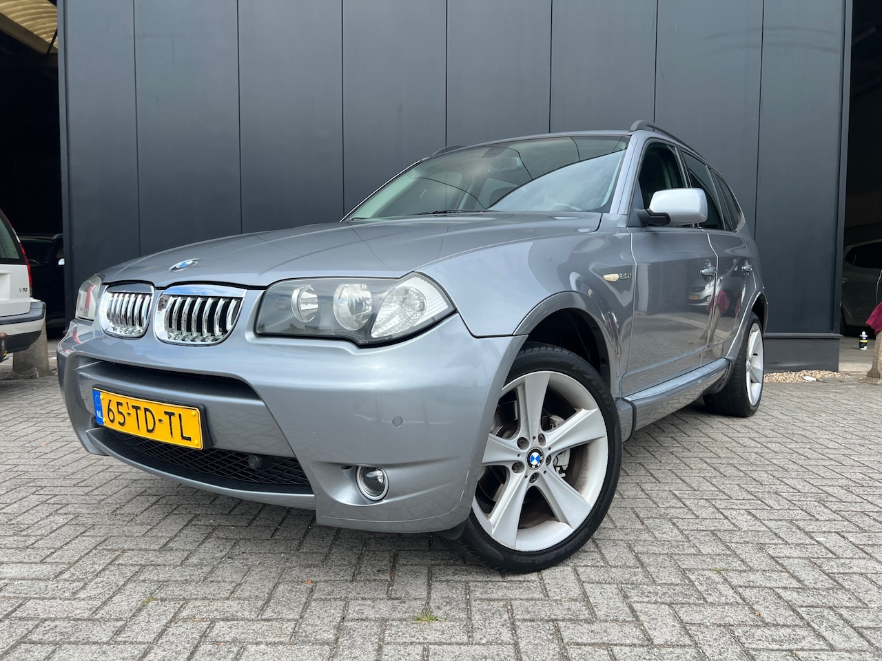 BMW X3 - 2.0i M-Sport '06 OrgNl/Leer/19'Lmv/Nap/ZrMooi! - AutoWereld.nl