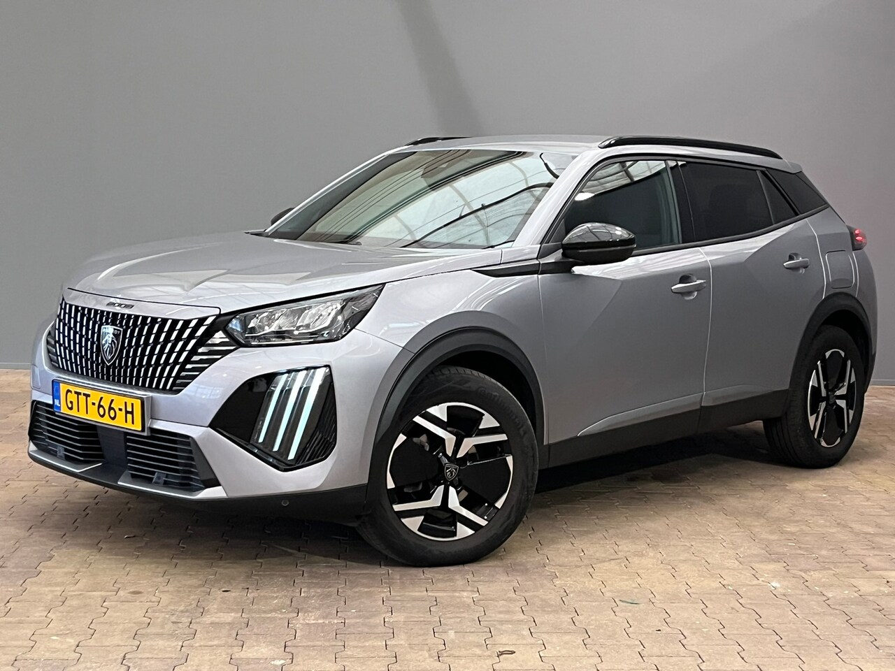 Peugeot 2008 - 1.2 PureTech Allure Automaat | Apple Carplay/Android Auto|telefoonintegratie premium | LED - AutoWereld.nl