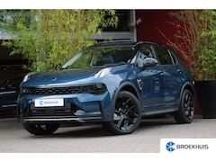 Lynk & Co 01 - 1.5 | Black Pack | Panoramadak | 360 Camera | Adaptive Cruise | BLIS | Keyless