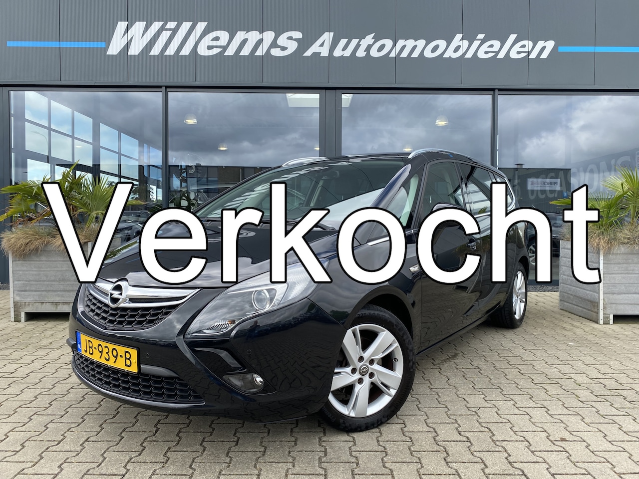 Opel Zafira Tourer - 1.4 Business+ Trekhaak, Stoel & Stuurverwarming, Navigatie - AutoWereld.nl