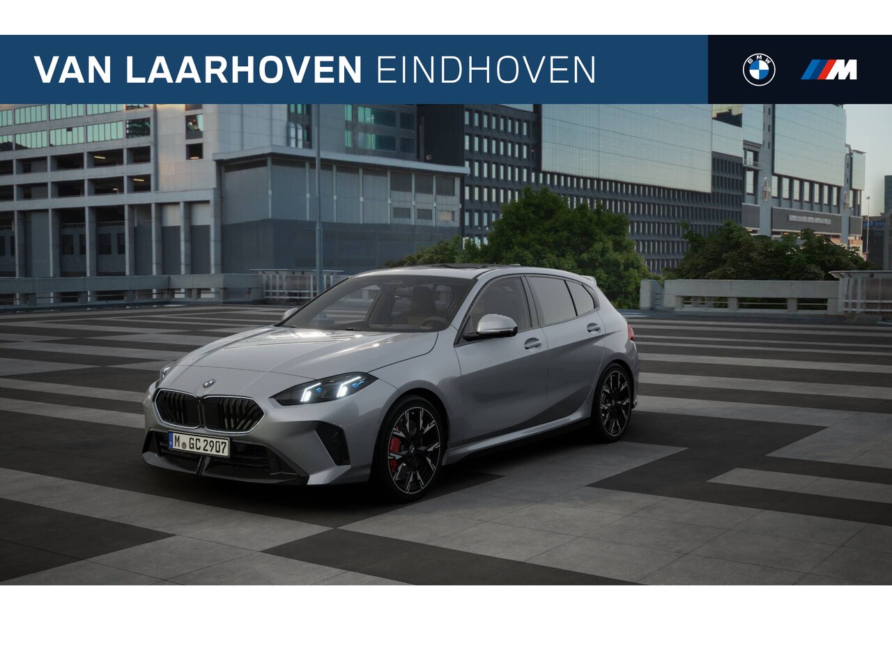 BMW 1-serie - 120 High Executive M Sport Automaat / Panoramadak / Trekhaak / Adaptieve LED / Parking Ass - AutoWereld.nl
