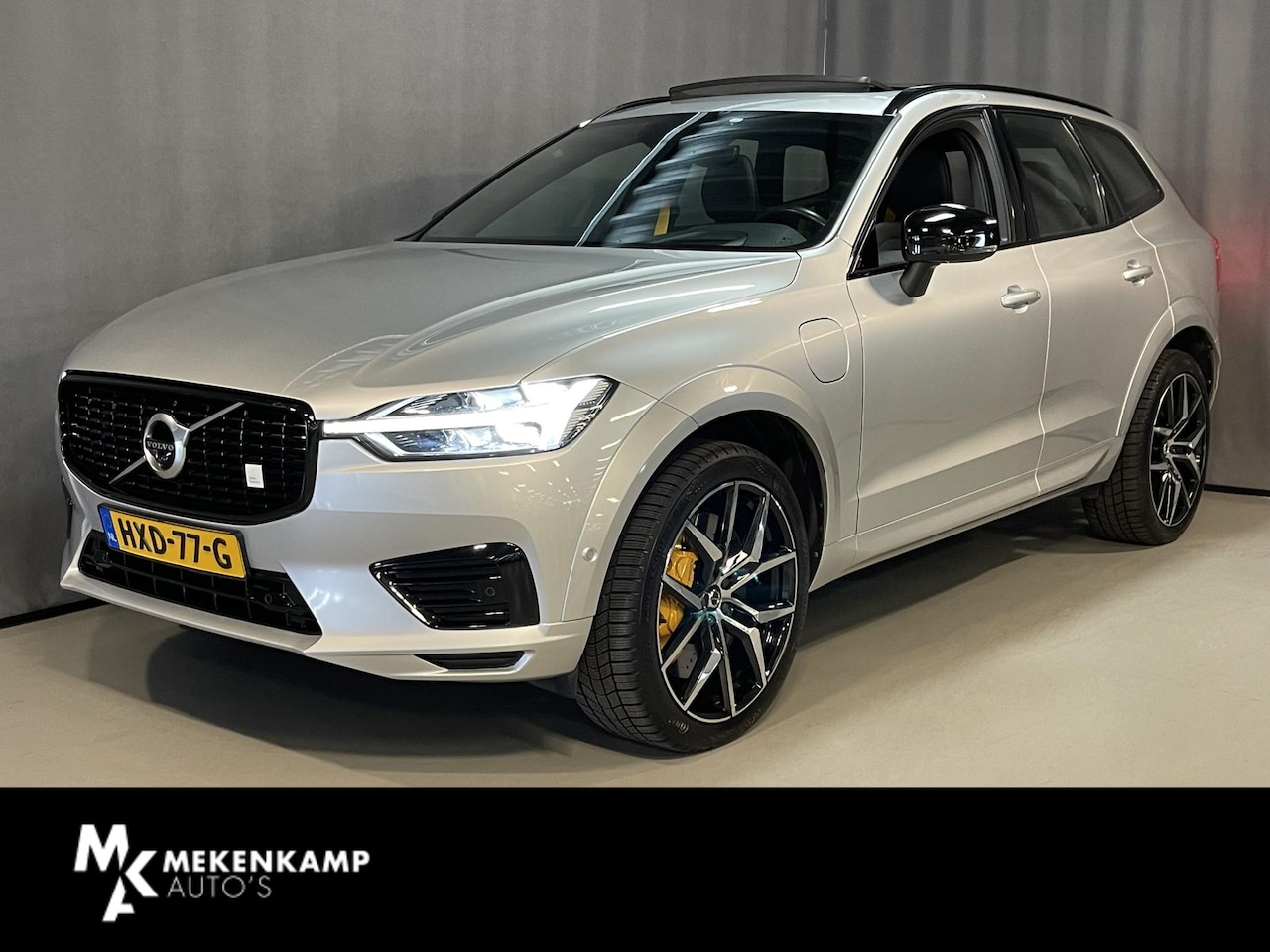 Volvo XC60 - 2.0 T8 AWD Polestar Engineered 21"/Panoramadak/Trekhaak/360 camera/Head-up/Dodehoek/Harman - AutoWereld.nl