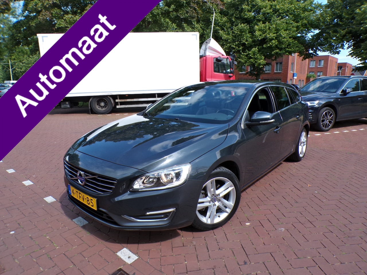 Volvo V60 - 1.6 T3 Summum AUTOMAAT..... DISTRIBUTIERIEM VERVANGEN..... - AutoWereld.nl