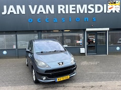 Peugeot 1007 - 1.6-16V Sesam Sporty bj 2007 airco apk en nap