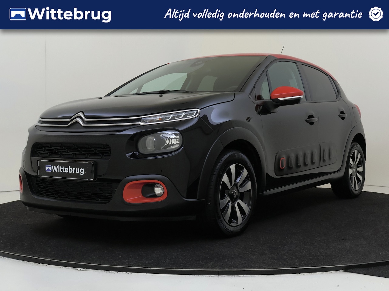 Citroën C3 - 1.2 110PK Shine | Parkeerhulp | Navigatie | 17 INCH | - AutoWereld.nl