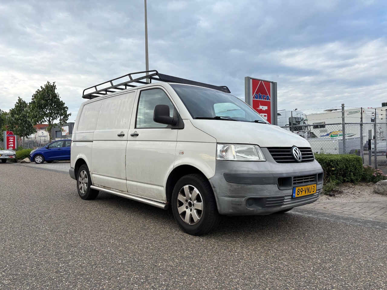 Volkswagen Transporter - 1.9 TDI 300 | Elektrische ramen voor | Airco | Centrale deurvergrendeling | Imperiaal - AutoWereld.nl