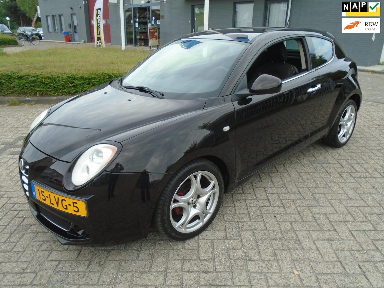 Alfa Romeo MiTo - 1.4 Distinctive 1.4 Distinctive Nieuwe Apk - AutoWereld.nl