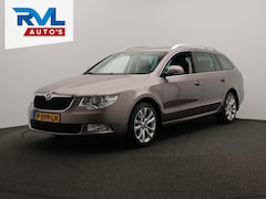 Skoda Superb Combi - 1.8 TSI Ambition Business Line Automaat Trekhaak Climate-control Cruise
