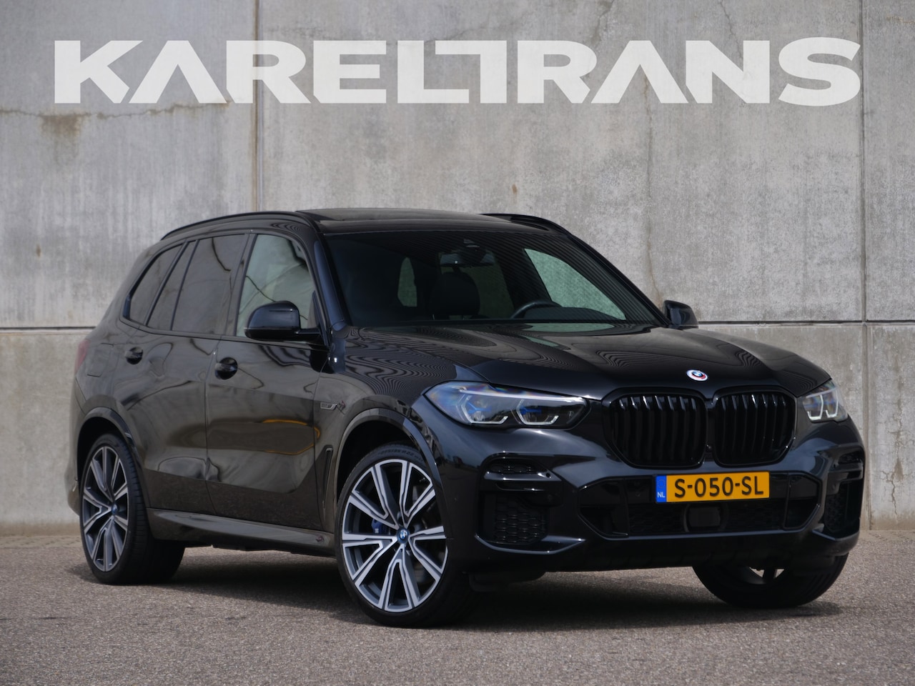 BMW X5 - xDrive45e High Executive | M-sport | panorama | Individual | Uniek slechts 9500km.. - AutoWereld.nl