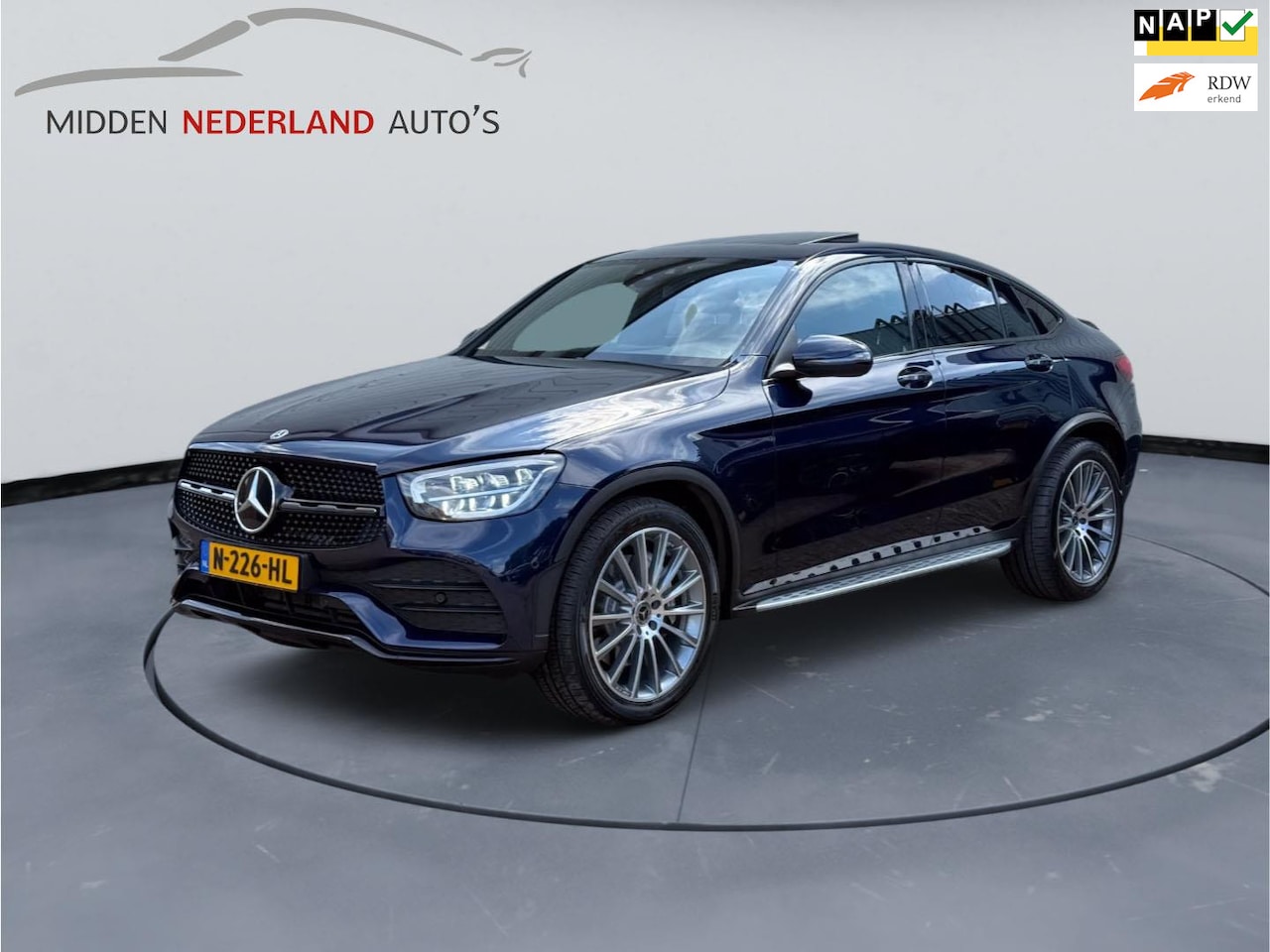 Mercedes-Benz GLC-klasse Coupé - 200 4MATIC BTW AUTO * FACE LIFT * AMG * CAMERA * BLACK PACK - AutoWereld.nl