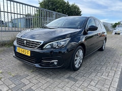 Peugeot 308 SW - 1.2 PureT.Blue L. Pr / PANO / LED / Automaat