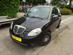 Lancia Y(psilon) - Ypsilon 1.2 Argento