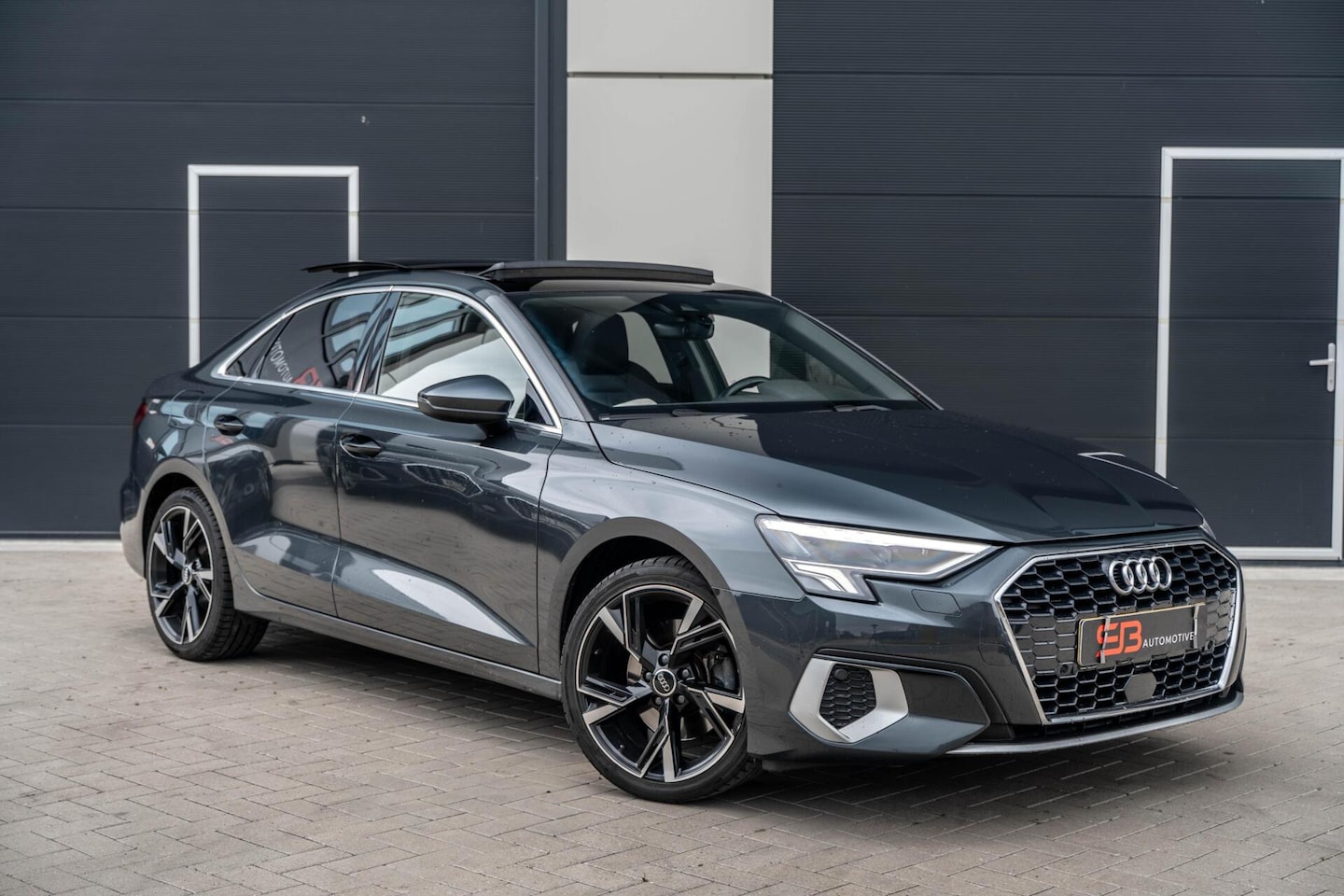 Audi A3 Limousine - 35 TFSI Digital Cockpit|Climate|Panorama! - AutoWereld.nl