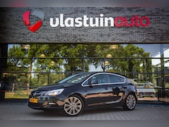 Opel Astra - 1.4 Turbo GT , 120PK, 19 inch velgen