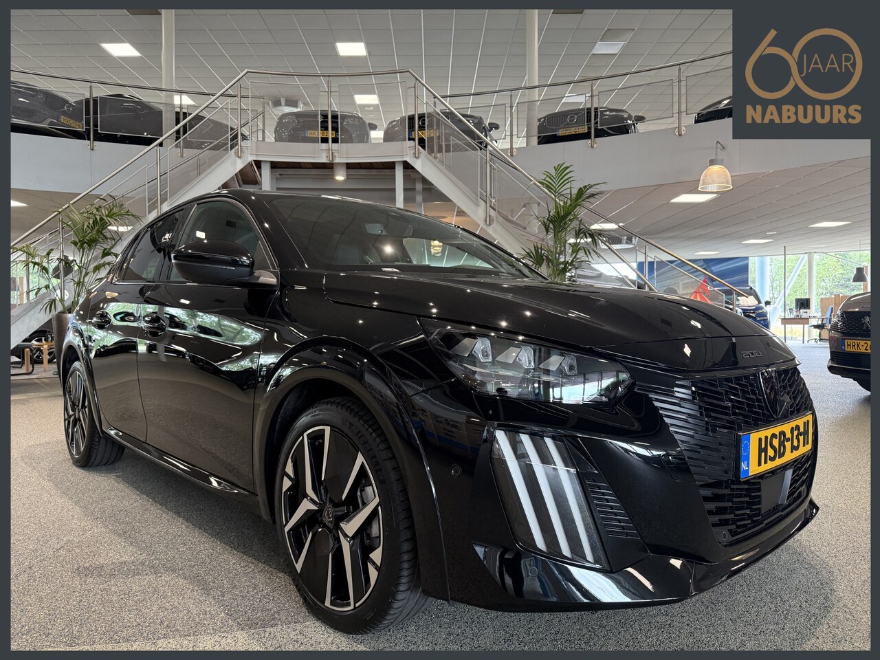 Peugeot 208 - Hybrid 136 e-DCS6 GT Hybrid 136 e-DCS6 GT, Pano, Adaptive, Camera - AutoWereld.nl