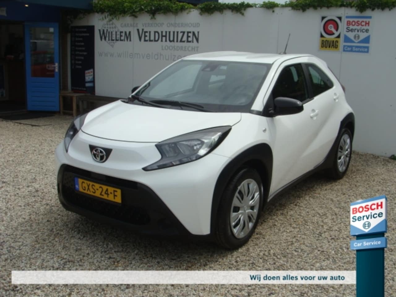 Toyota Aygo X - 1.0 VVT-i Play camera/carplay/airco weinig KM - AutoWereld.nl