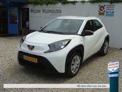 Toyota Aygo X - 1.0 VVT-i Play camera/carplay. SUMMER SALE