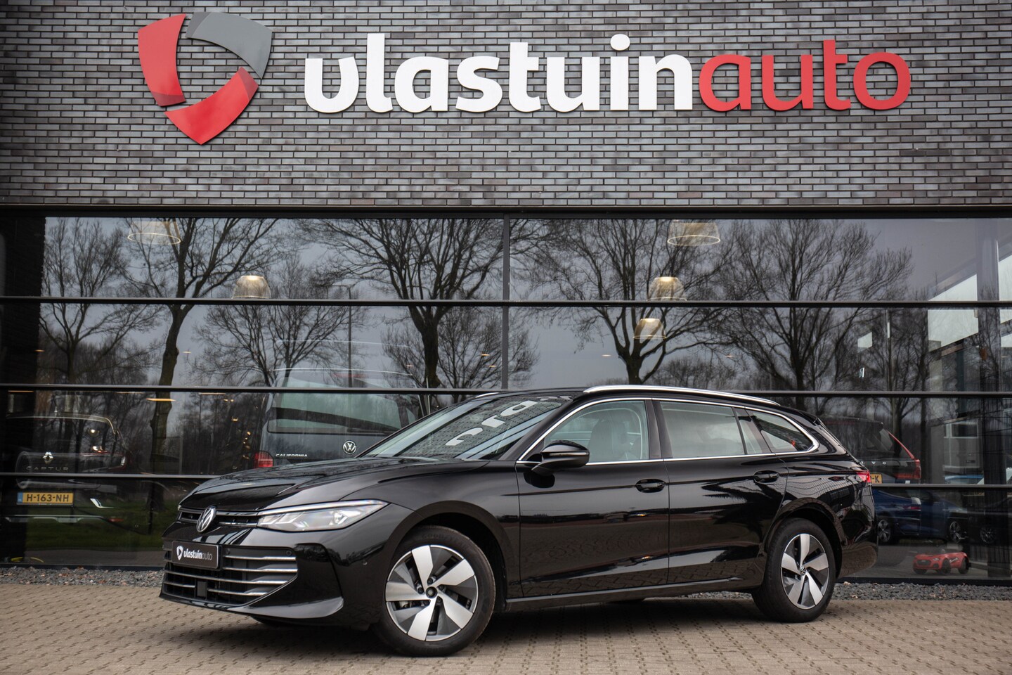 Volkswagen Passat Variant - 1.5 TSI Business 1.5 TSI Business , Adap. cruise, Trekhaak, Stuur/stoelverwarming, - AutoWereld.nl