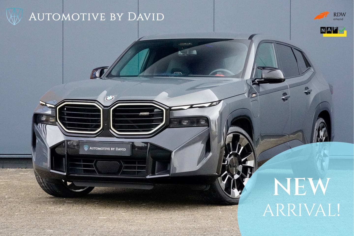 BMW XM - PHEV 4.4 V8 653 pk 30 kWh / NIEUWSTAAT / FULL OPTIONS / BOWERS WILKINS DIAMOND SURROUND / - AutoWereld.nl
