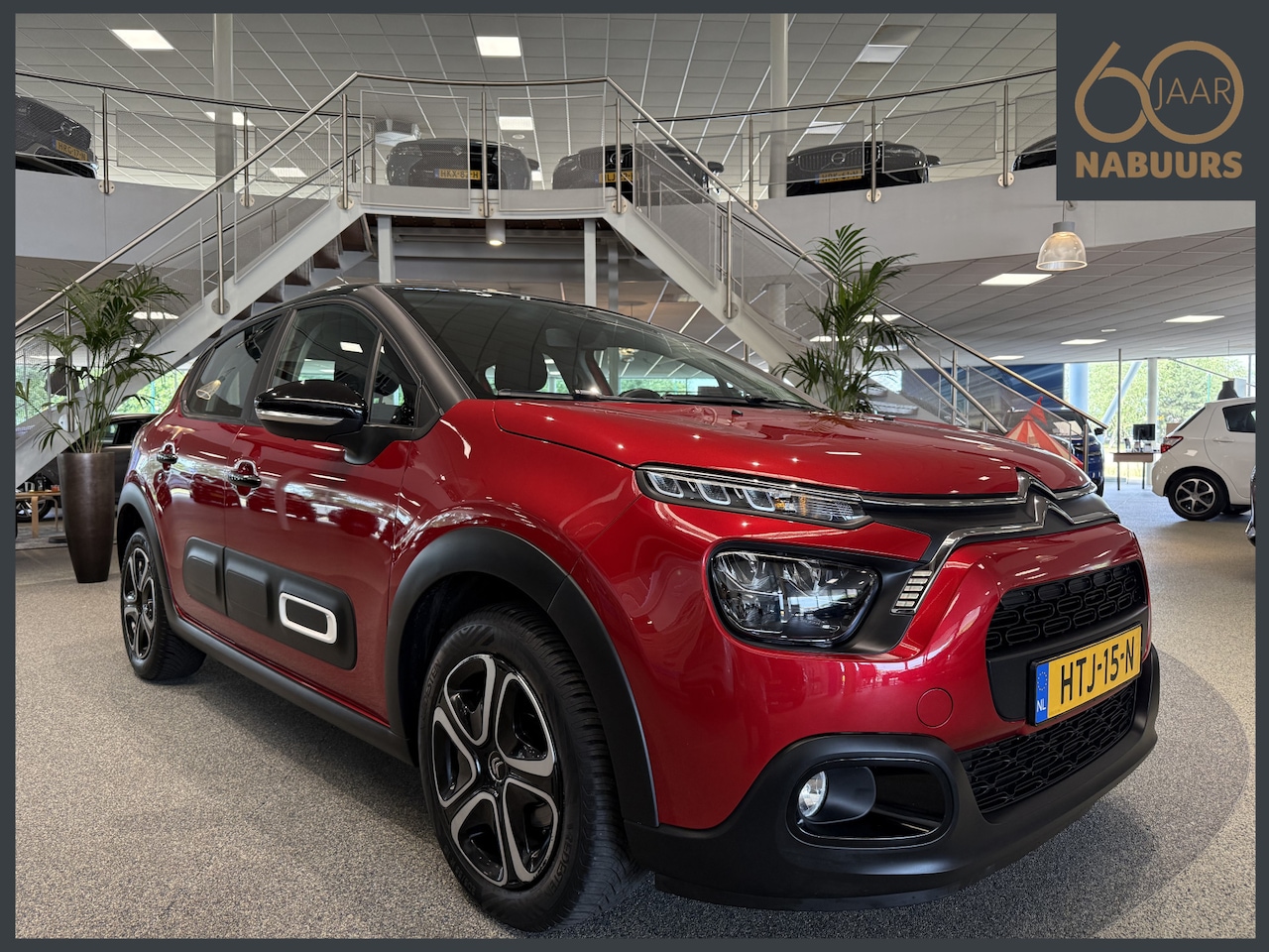 Citroën C3 - 1.2 82pk Business, LED, Camera, Navi, DAB+ - AutoWereld.nl