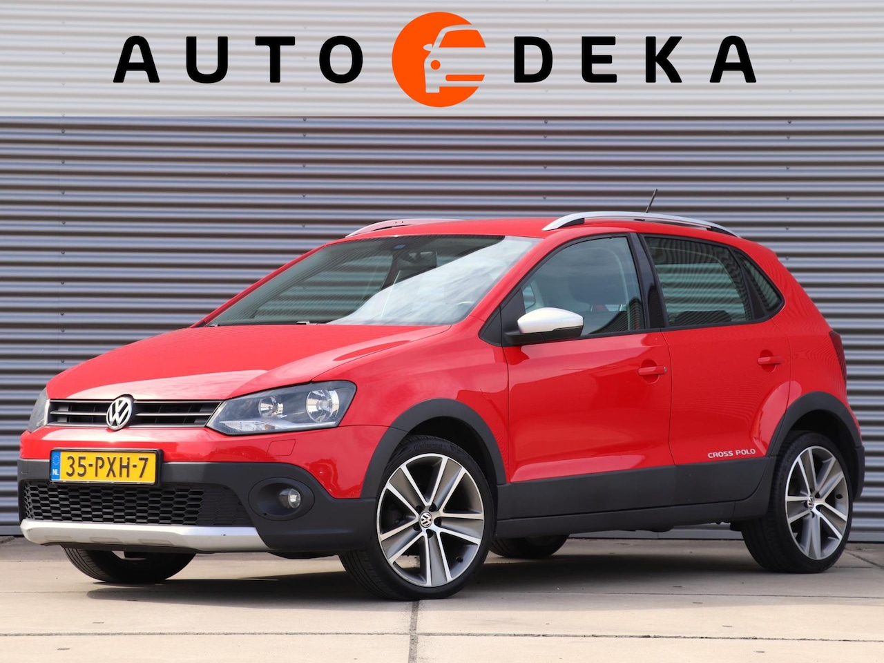 Volkswagen Polo - 1.4-16V Cross *Navigatie*Stoelverw.*Cruisecontr.* - AutoWereld.nl