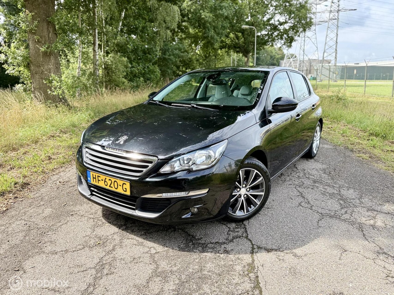Peugeot 308 - 1.2 VTi / LED / PDC / Clima /Tr.haak / Cruise ✔️ - AutoWereld.nl
