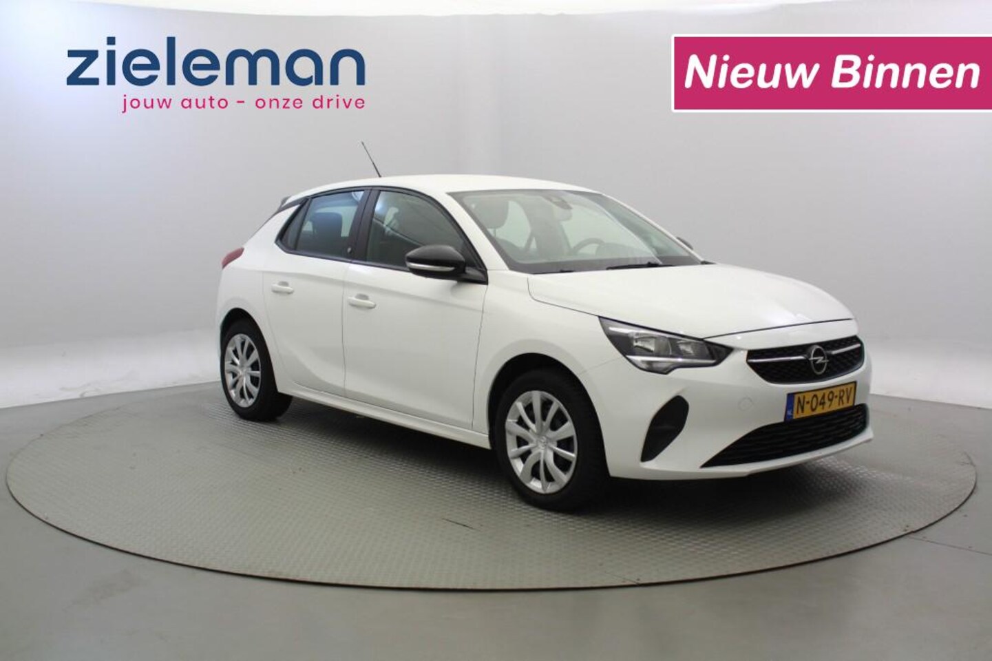 Opel Corsa-e - Edition 50 kWh 3 Fase - Carplay, Cruise, Clima, SOH 90% - AutoWereld.nl
