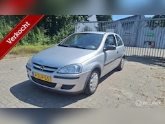 Opel Corsa - 1.0-12V Essentia