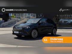 Mercedes-Benz EQA - 250 AMG Line 67 kWh | Night | Panoramadak | 20" lichtmetalen velgen | Trekhaak | Distronic