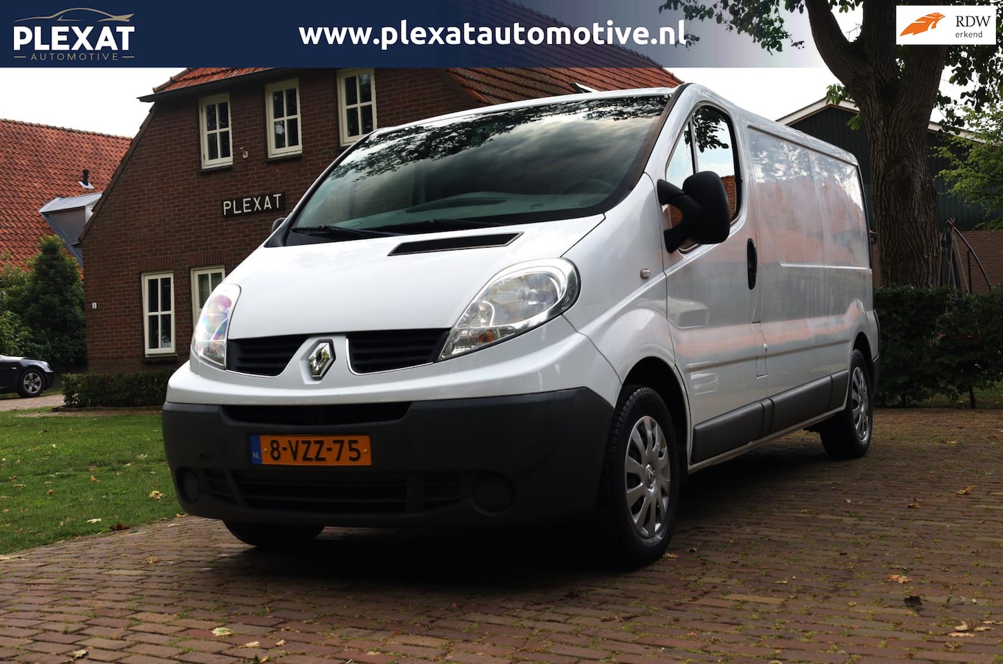 Renault Trafic - 2.0 dCi T29 L2H1 Eco | Origineel Nederlands | Trekhaak | Historie | Rijd uitstekend | NAP - AutoWereld.nl
