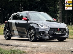 Suzuki Swift - 1.4 BoosterJet Sport | Clima | Cruise | Navi | Stoelverw. | Metalic | 1e eigenaar | Camera