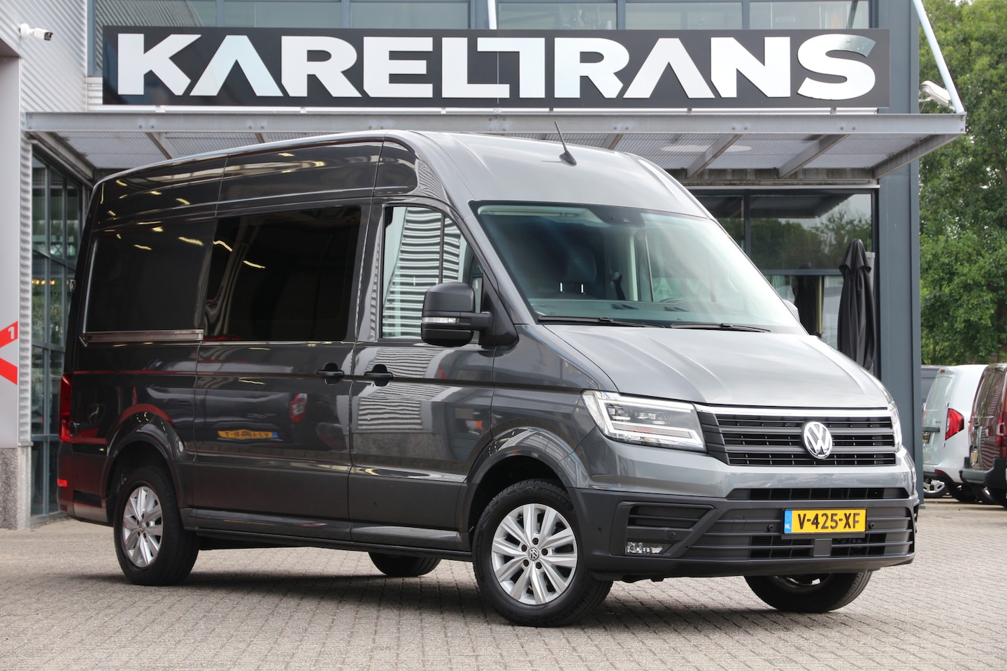 Volkswagen Crafter - 2.0 TDI 177 | Aut. | DC | 3t trekgewicht | 7 Zitter | Camera |  Airco.. - AutoWereld.nl