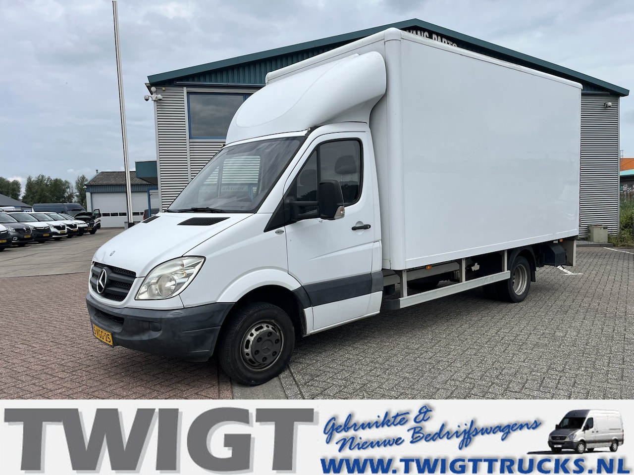 Mercedes-Benz Sprinter - 513 2.2 CDI 432 Bakwagen met laadklep - AutoWereld.nl