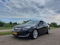 Opel Insignia - 1.6 T Cosmo. AUTOMAAT, CRUISE, ACHTERUITRIJCAMERA
