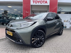 Toyota Aygo X - 1.0 VVT-i MT Premium | JBL | Sensoren v + a | Navi