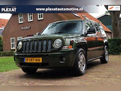 Jeep Patriot - 2.4 Limited Automaat. | Groen | Leder | Airco | Historie | Trekhaak | Origineel DE | NAP |