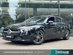 Mercedes-Benz A-klasse - 160 Premium | Sfeerverlichting | Incl. winterbanden op velg | Navigatie