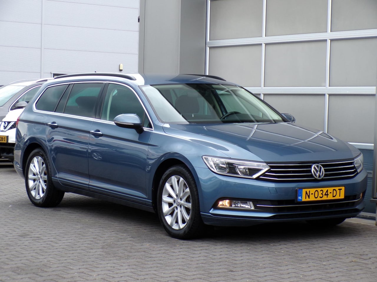 Volkswagen Passat Variant - 1.4 TSI ACT Connected Series Plus 1.4 TSI ACT Connected Series Plus - AutoWereld.nl
