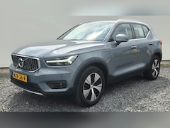 Volvo XC40 - 1.5 T4 Recharge Inscription Trekhaak - Park Assist - Lighting Pack - Climate Pack - Verwar