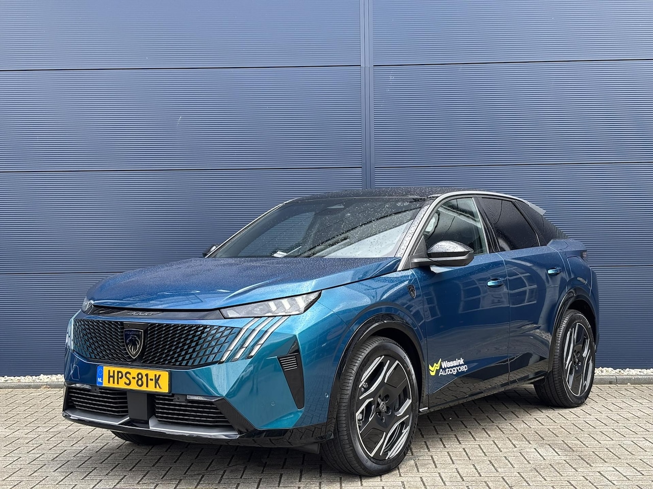 Peugeot e-3008 - EV 73 kWh 210pk GT Avantage | Navigatie | Focal | Warmtepomp | Alcantara executive interio - AutoWereld.nl