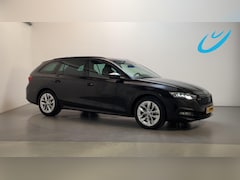 Skoda Octavia Combi - 1.0 TSI 110pk Sport Business Virtual Cockpit Parkeersensoren Navigatie