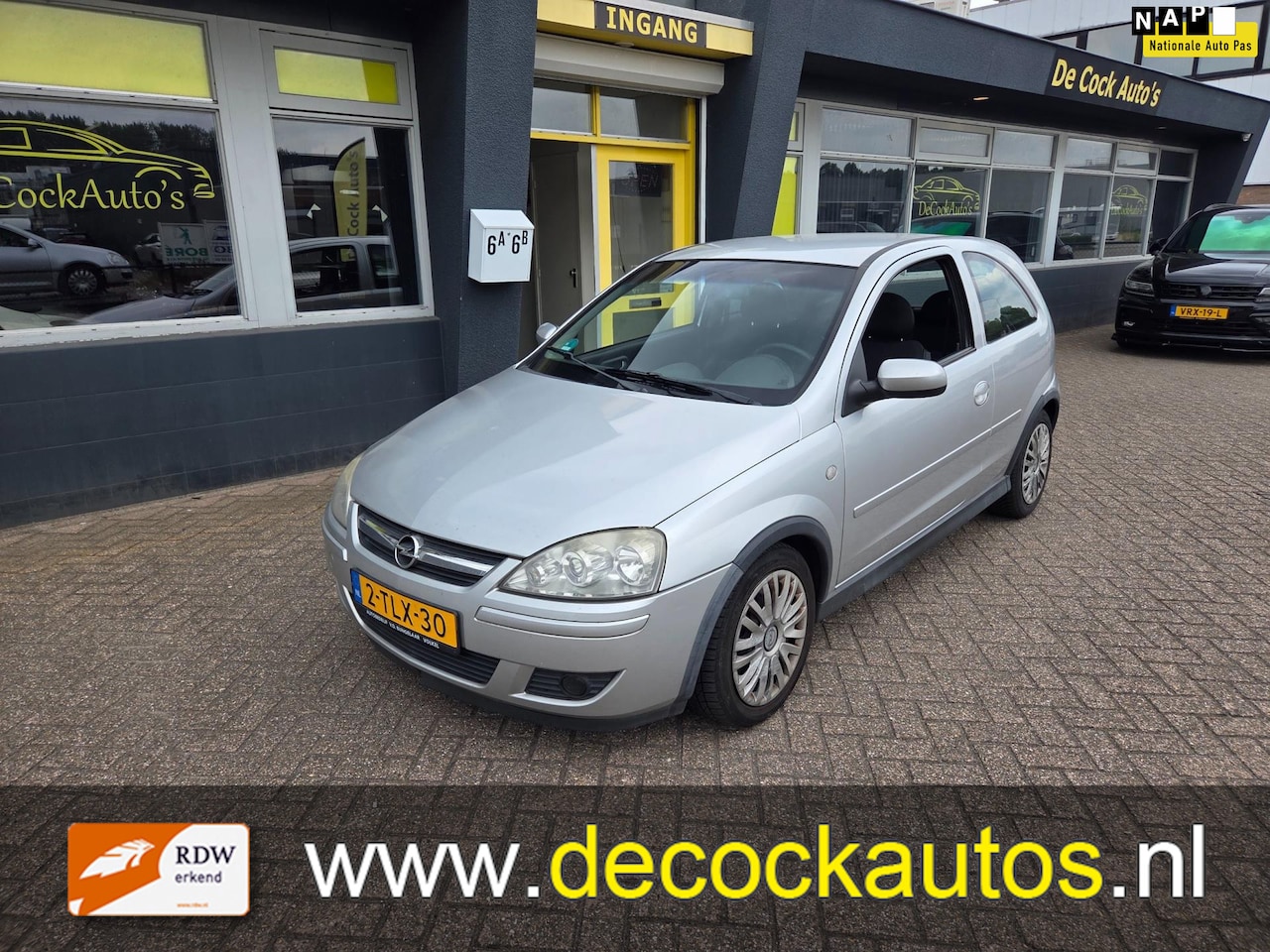 Opel Corsa - 1.2-16V Essentia/AIRCO - AutoWereld.nl