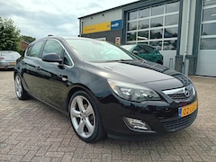 Opel Astra - 1.4 Turbo Sport - Navigatie - Trekhaak