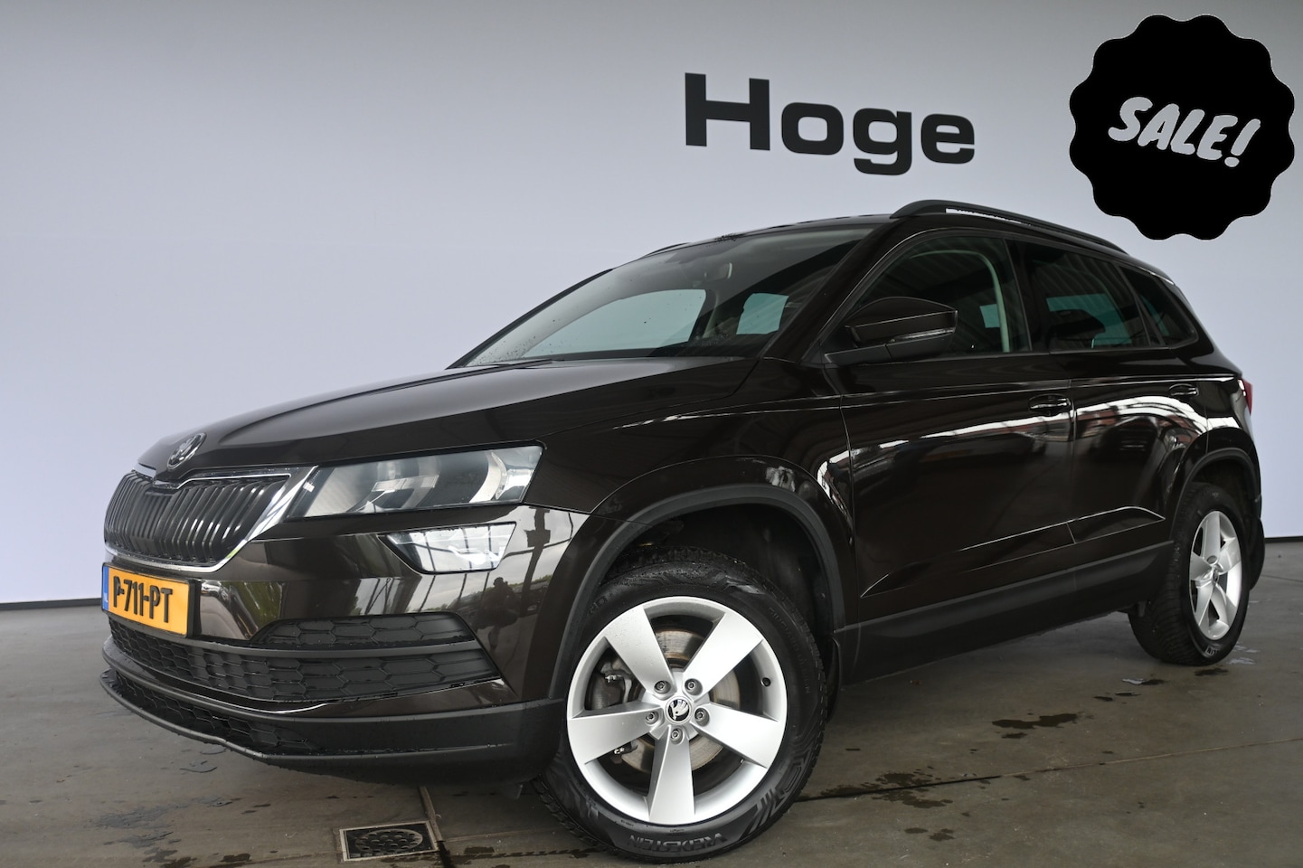 Skoda Karoq - 1.0 TSI Style Automaat Clima Carplay Stoelverwarming Rijklaarprijs Inruil Mogelijk! - AutoWereld.nl