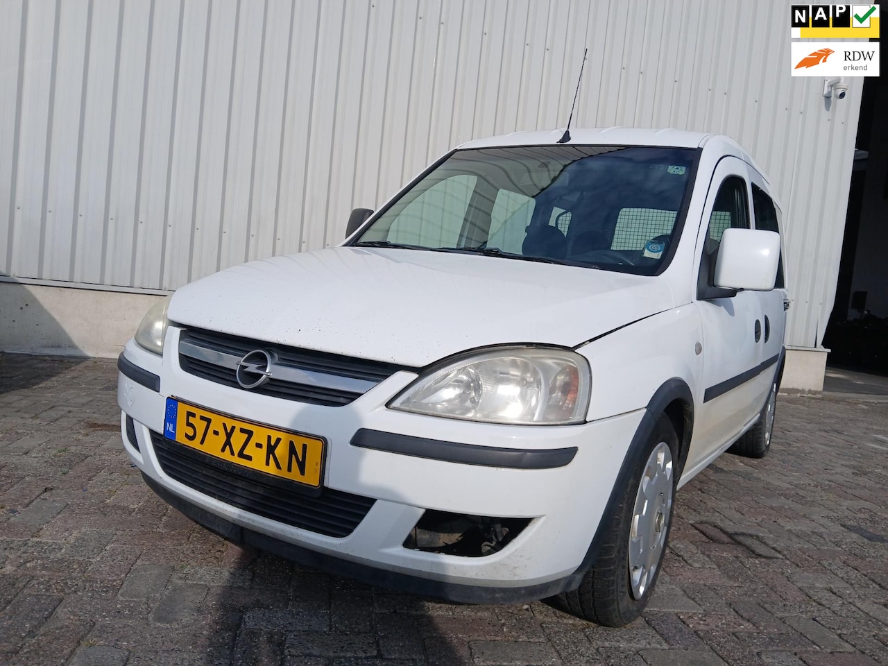Opel Tour - 1.4-16V Enjoy - Display - Schade - AutoWereld.nl