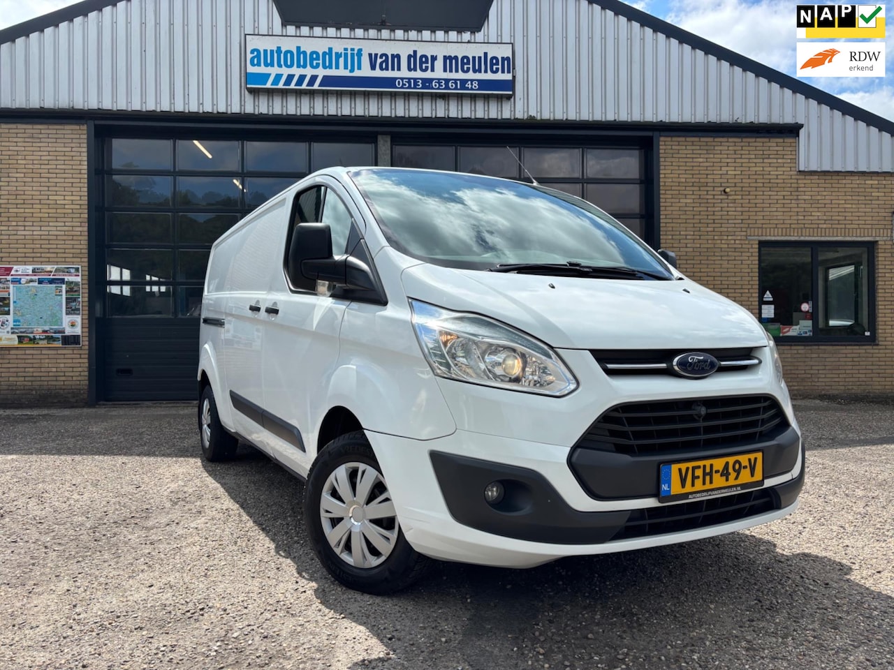Ford Transit Custom - 310 2.2 TDCI L2H2 Limited 2X schuifdeuren! - AutoWereld.nl