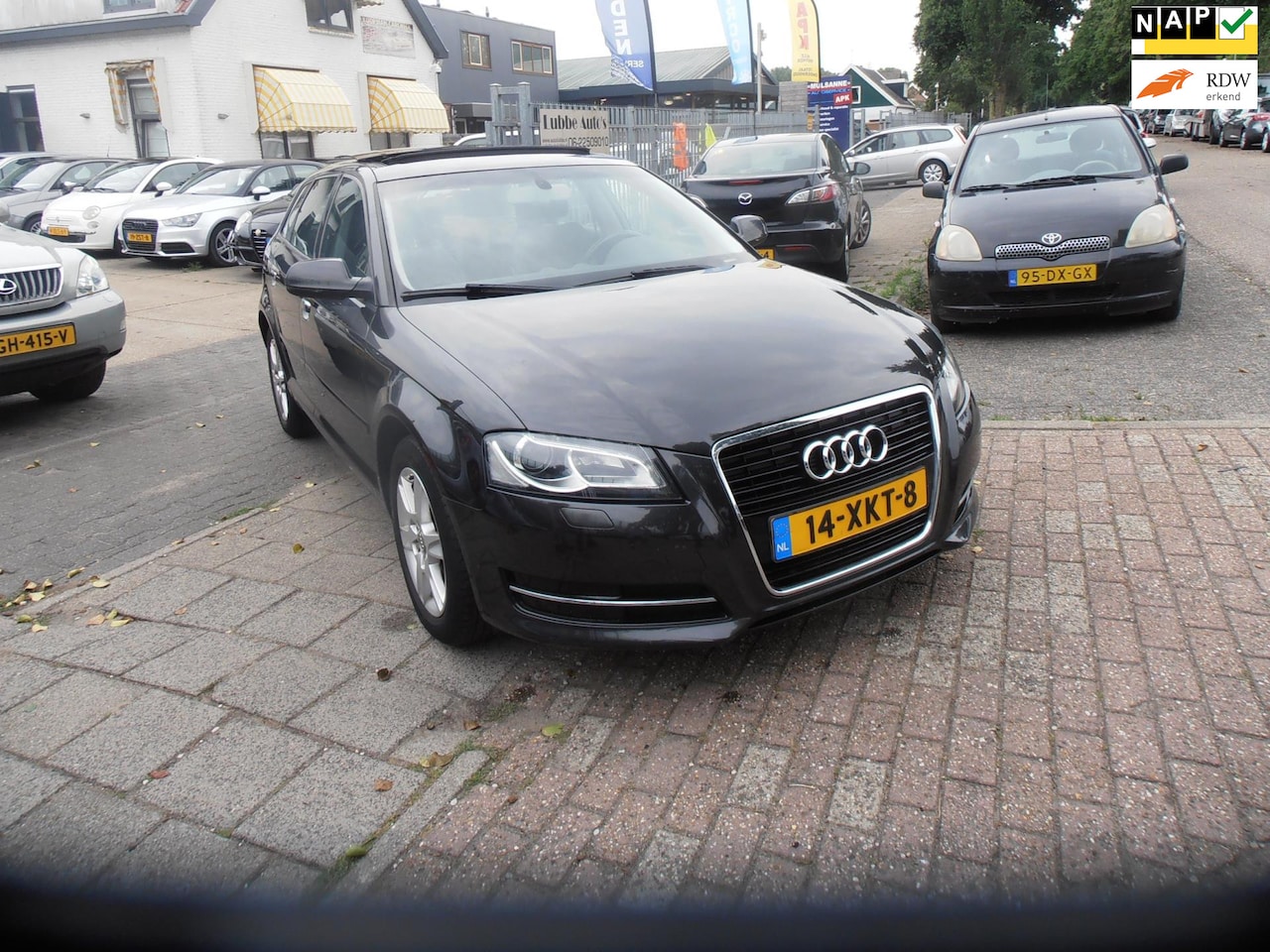 Audi A3 Sportback - 1.4 TFSI Attraction dsg pano elek pak nap apk - AutoWereld.nl