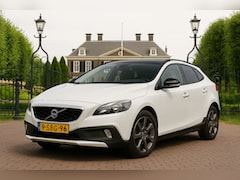 Volvo V40 Cross Country - 1.6 T4 180PK | NL-AUTO | PANODAK | LEDER | NAVI | CAMERA | CLIMA | CRUISE | ALL-SEASON | V
