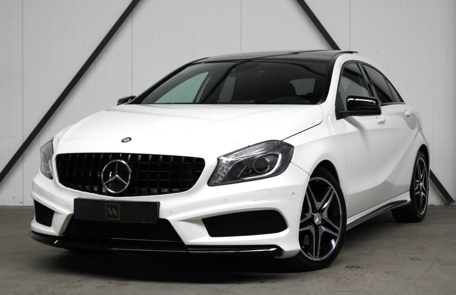Mercedes-Benz A-klasse - 250 Sport 4MATIC l AMG-Line l Panodak l Memory - AutoWereld.nl