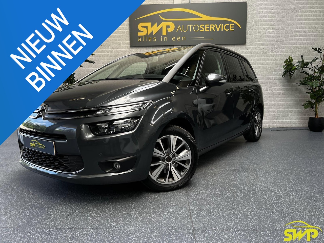 Citroën Grand C4 Picasso - 1.6 e-THP Intensive | Navi | Cam | 7P - AutoWereld.nl